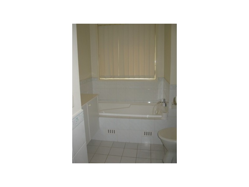 2/10 Filey Street, Blacktown NSW 2148