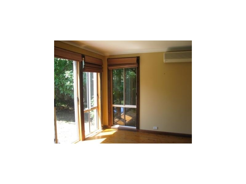 21 Woodley Cres, Glendenning NSW 2761