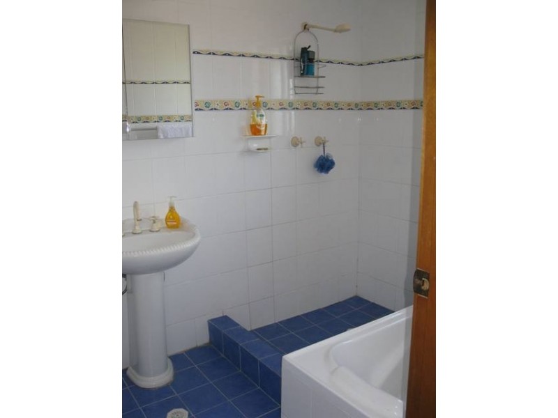 262 Madagascar Drive, Kings Park NSW 2148