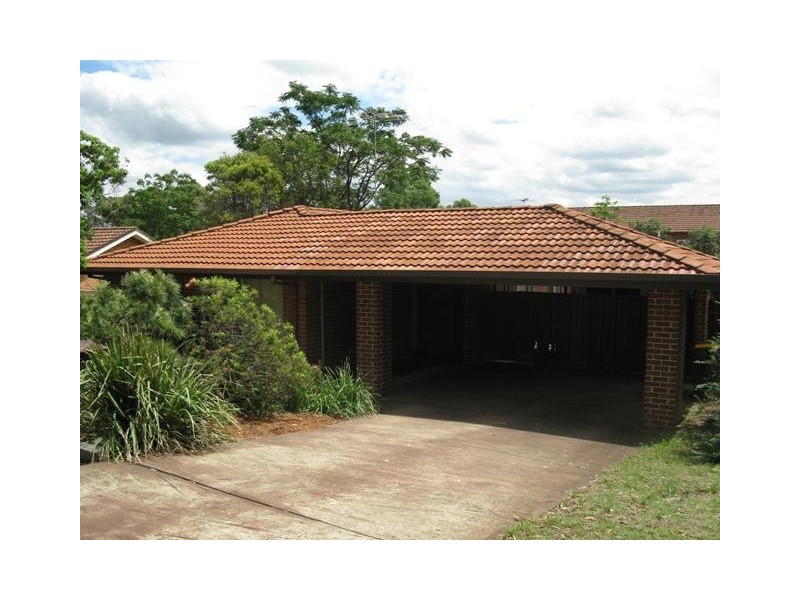 5 Erna Place, Quakers Hill NSW 2763