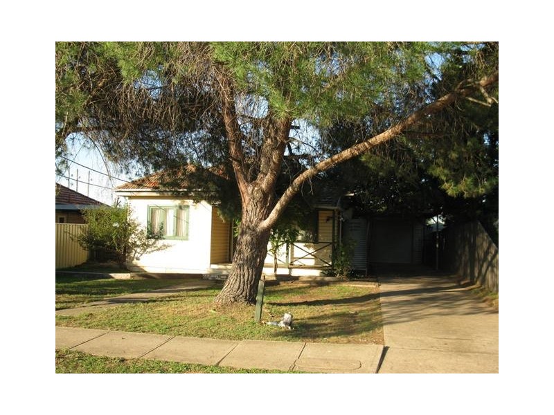 39 LANDER AVENUE, Blacktown NSW 2148