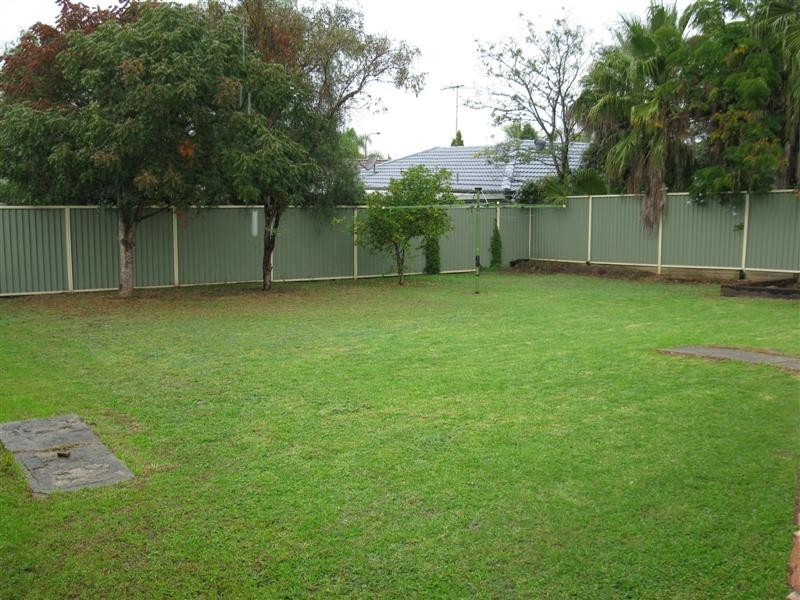 10 Della Place, Glendenning NSW 2761