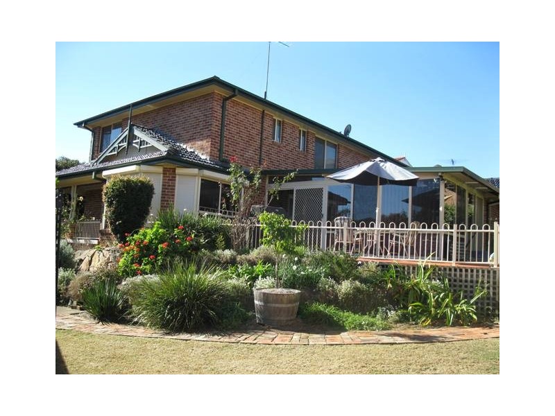 5 Dacey Place, Woodcroft NSW 2767