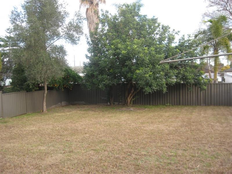 6 Sydney Street, Blacktown NSW 2148