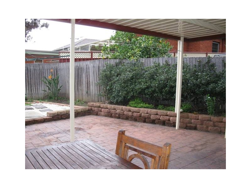 24 Blue Hills Crescent, Blacktown NSW 2148