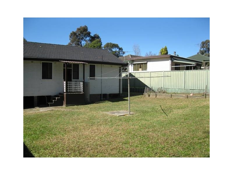 22 Wills Street, Lalor Park NSW 2147
