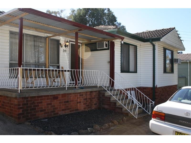 39 Douglas Road, Blacktown NSW 2148