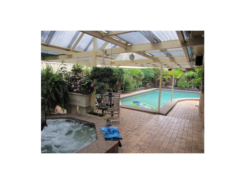 27 NORMAN STREET, Prospect NSW 2148