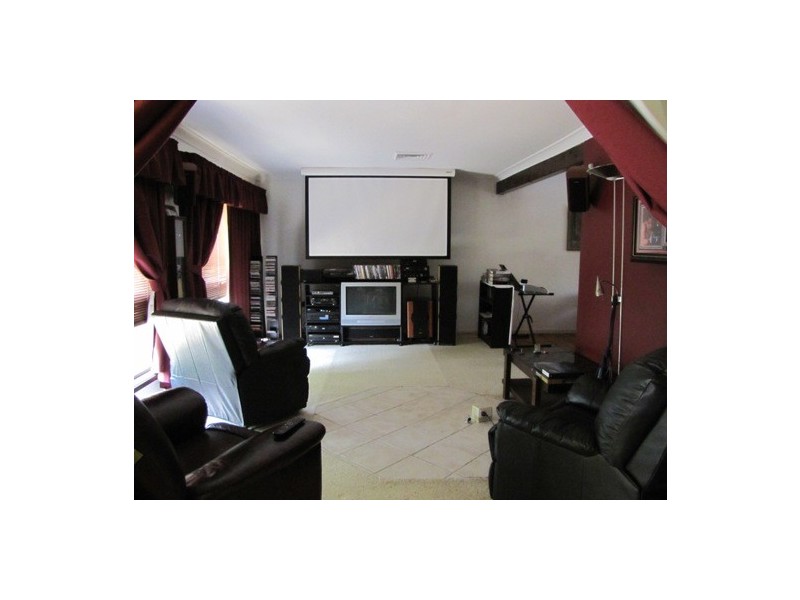 27 NORMAN STREET, Prospect NSW 2148