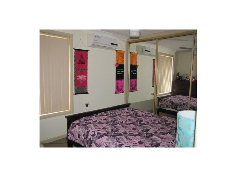 25 MANIFOLD ROAD, Blackett NSW 2770