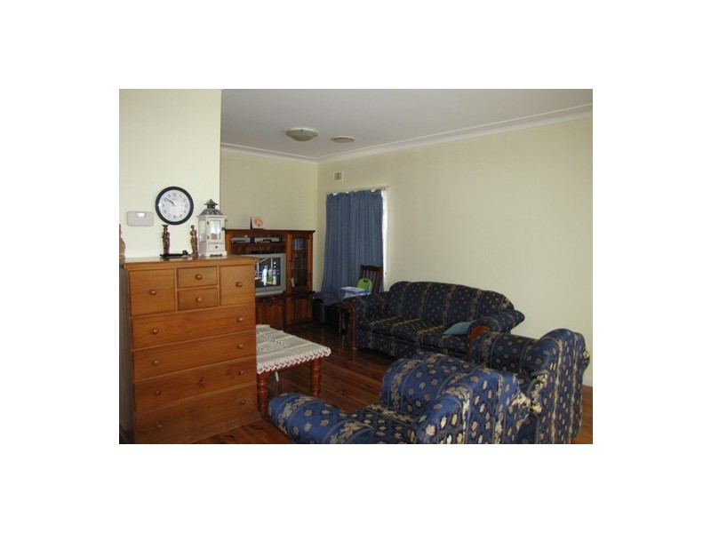 5 Derwent Parade, Blacktown NSW 2148