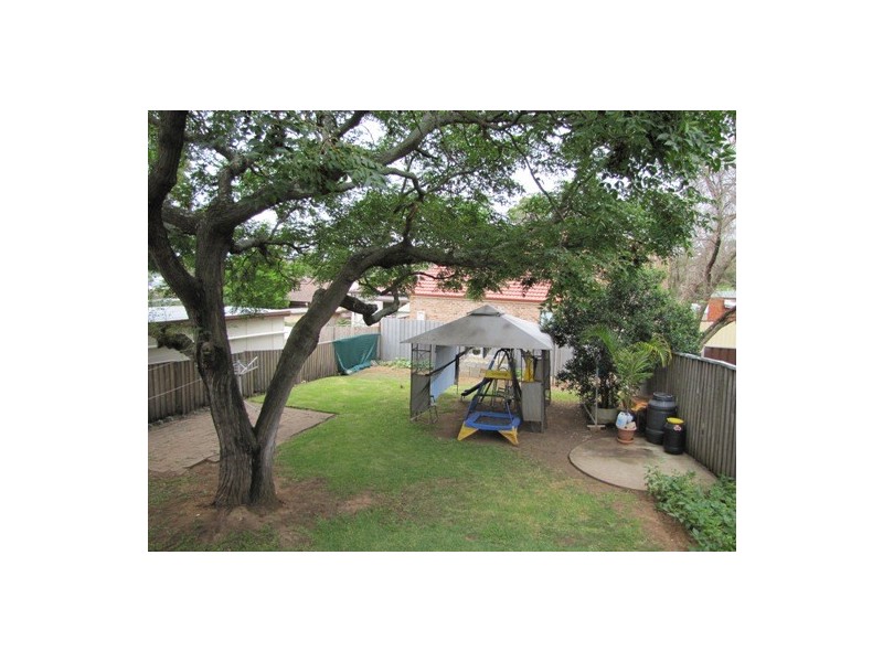 5 Derwent Parade, Blacktown NSW 2148