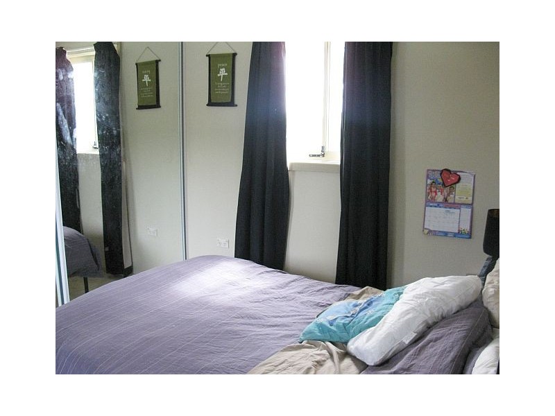 8 Lloyd Street, Blacktown NSW 2148