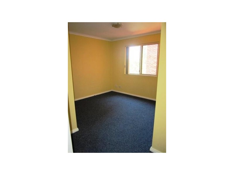 18/25-27 Fourth Avenue, Blacktown NSW 2148