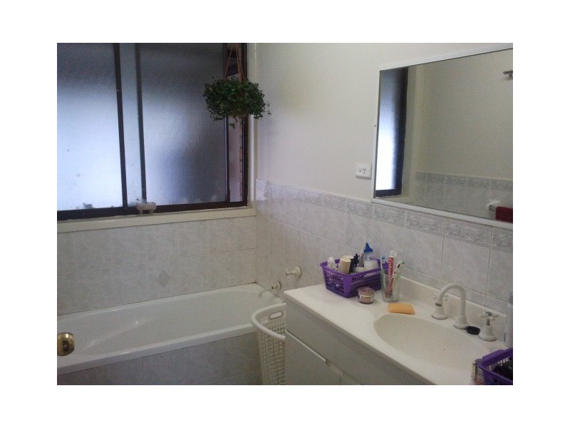 9 ALFORD STREET, Quakers Hill NSW 2763