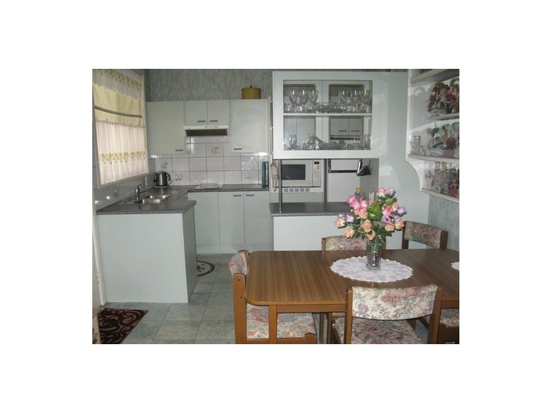 98 Endeavour Street, Seven Hills NSW 2147