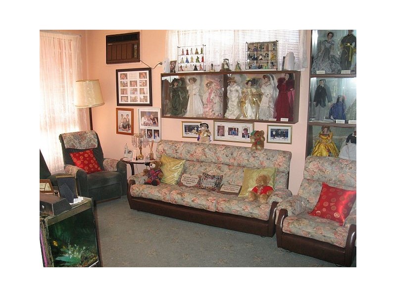 98 Endeavour Street, Seven Hills NSW 2147