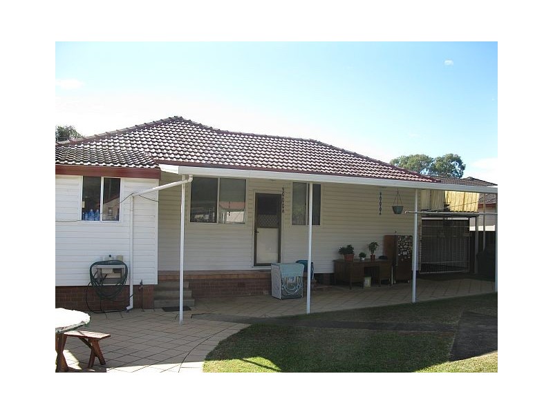 98 Endeavour Street, Seven Hills NSW 2147