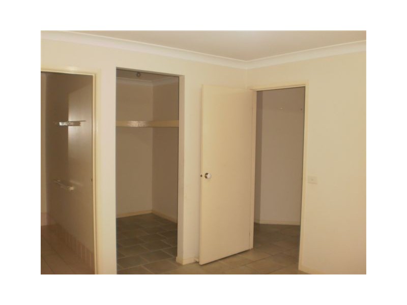 1 Vella Cres, Blacktown NSW 2148