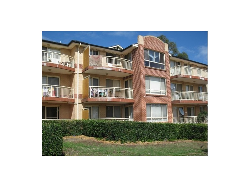 3/8-10 Fifth Avenue, Blacktown NSW 2148