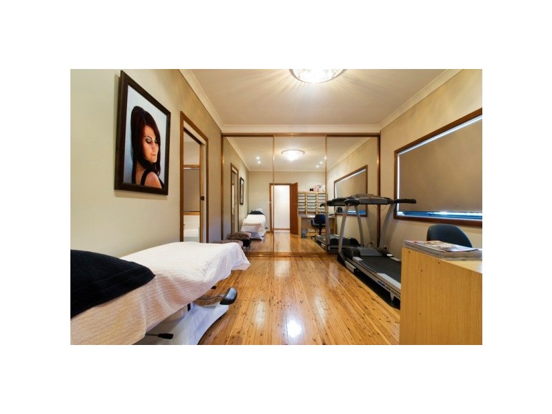 11 STELLA PLACE, Blacktown NSW 2148