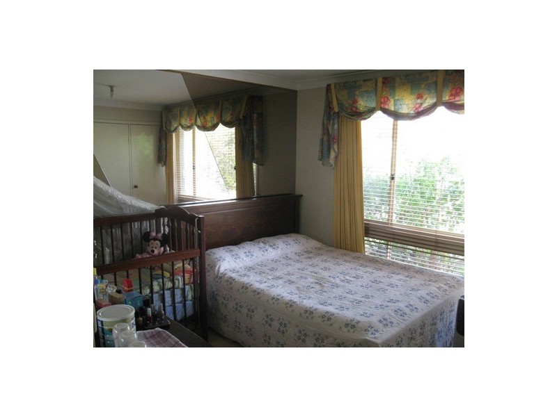 8 ALT PLACE, Doonside NSW 2767