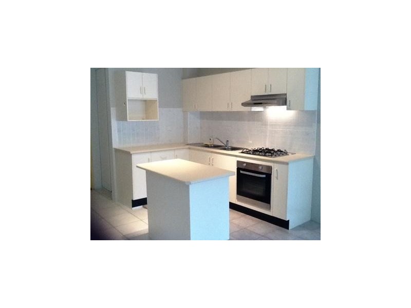 20/8-10 Fourth Ave, Blacktown NSW 2148