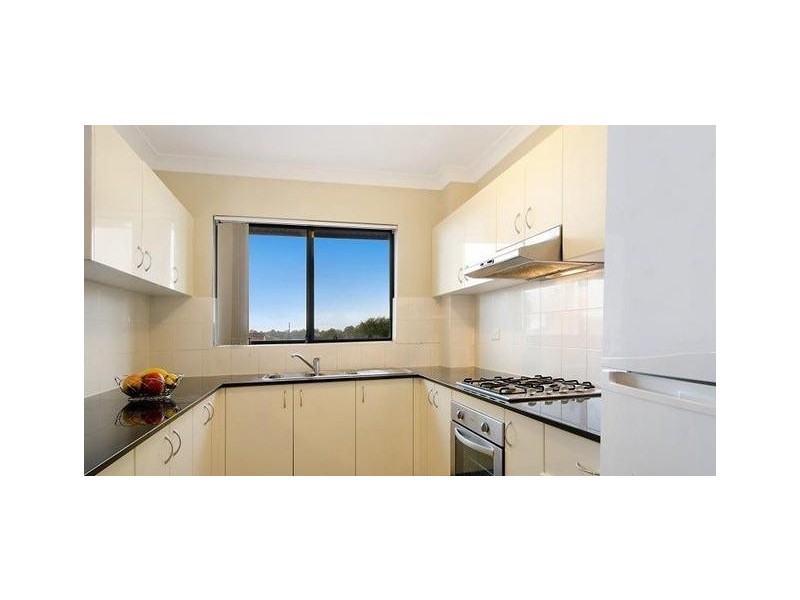 2/2 LOCK STREET, Blacktown NSW 2148