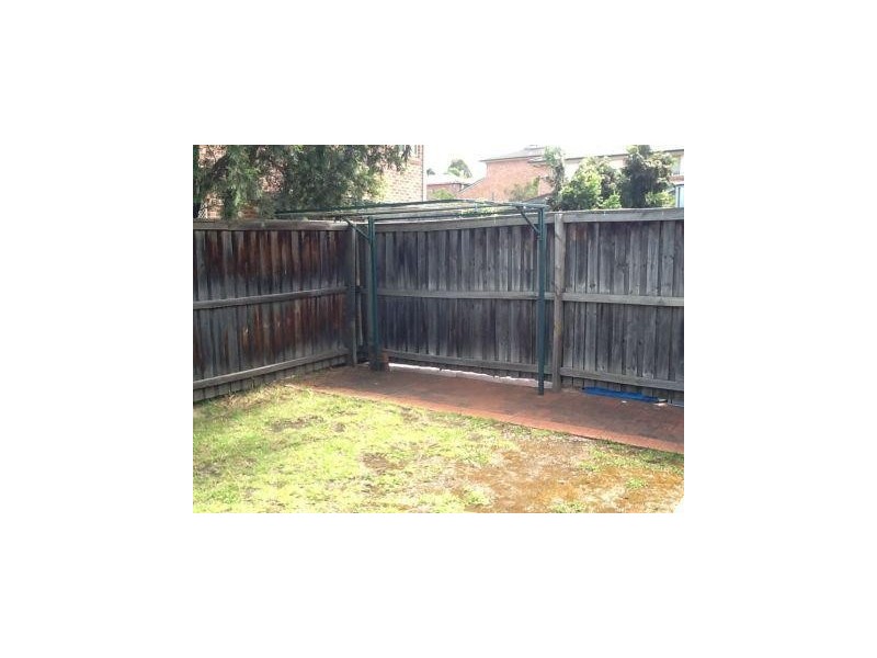 18/41 St Martins Crescent, Blacktown NSW 2148