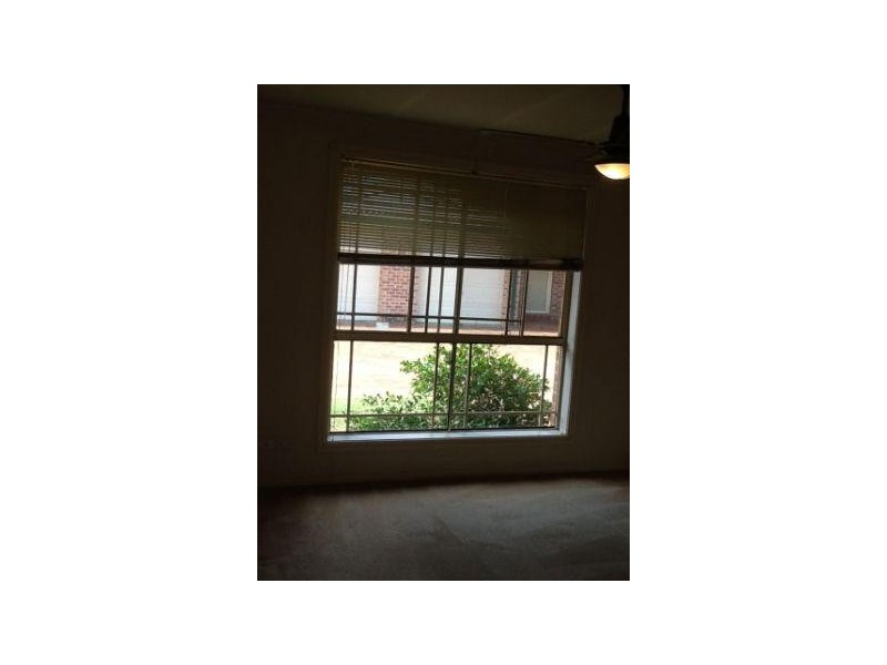 18/41 St Martins Crescent, Blacktown NSW 2148