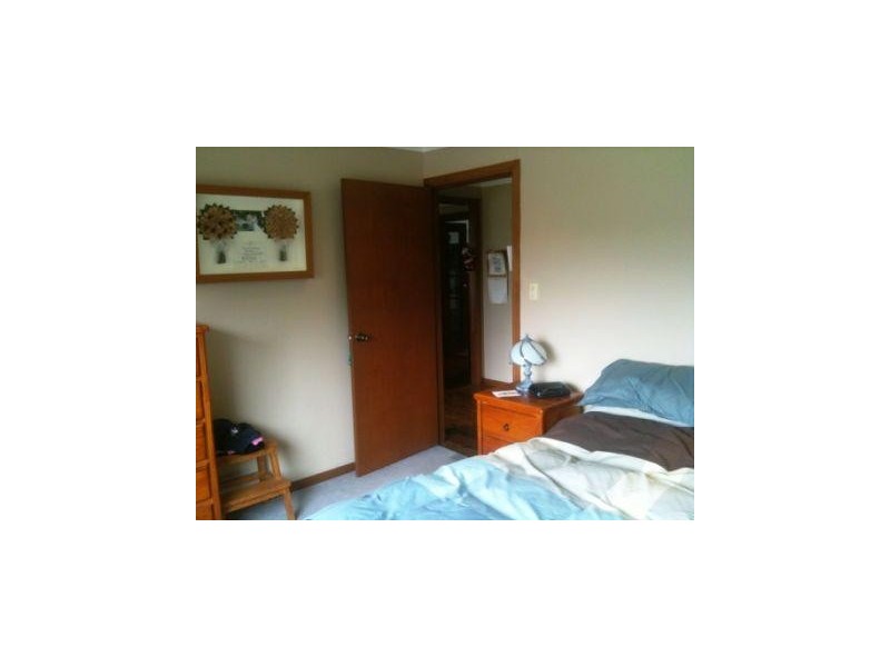 5 Roa Place, Blacktown NSW 2148