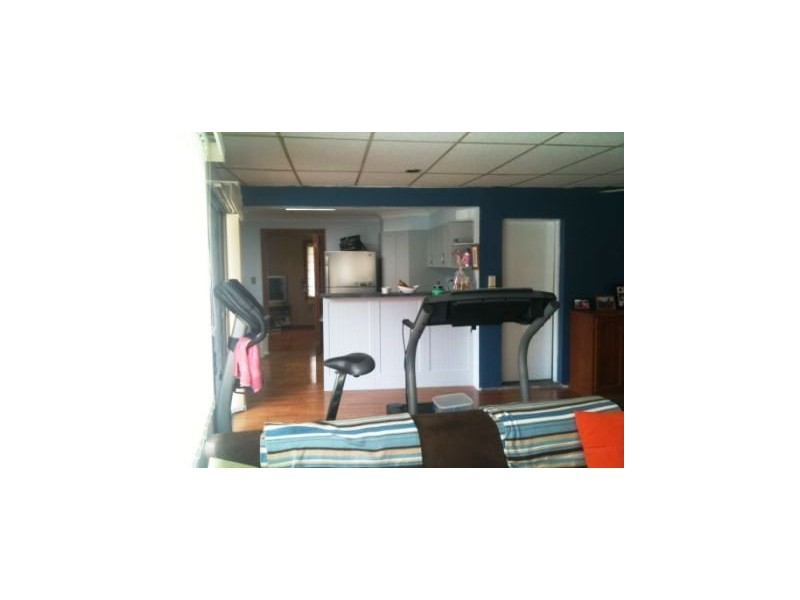 5 Roa Place, Blacktown NSW 2148