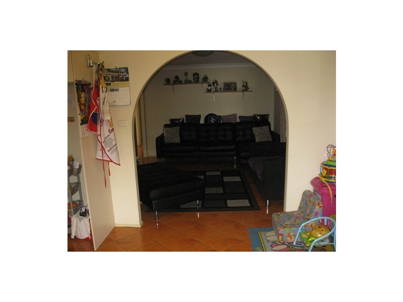 6 Hayley Grove, Blacktown NSW 2148