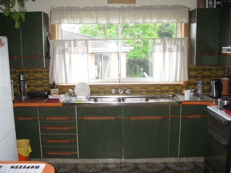 6 IWUNDA ROAD, Lalor Park NSW 2147