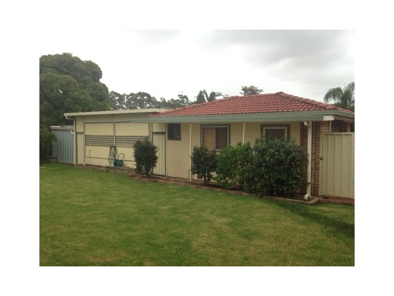 13 Lorne Street, Prospect NSW 2148