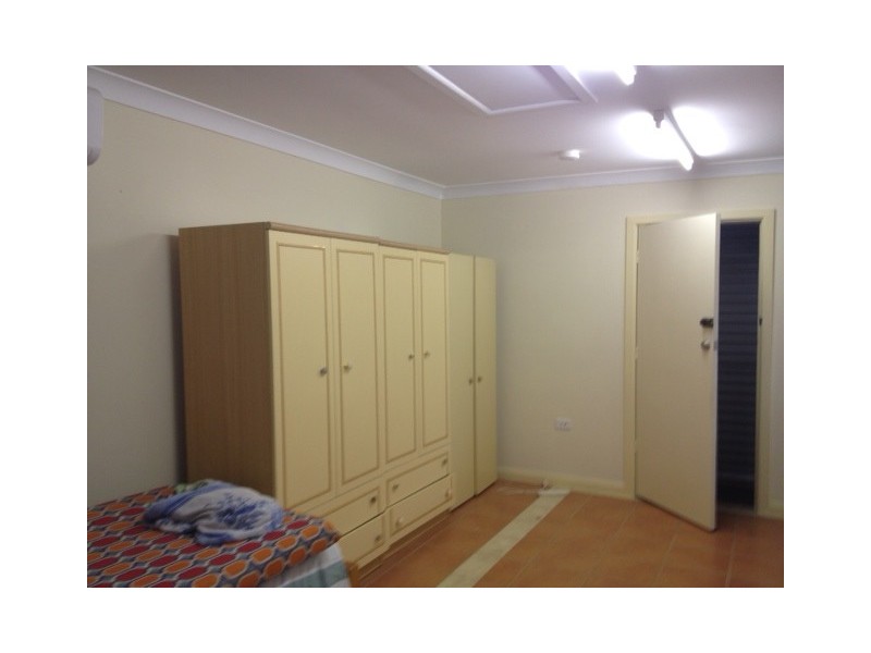 13 Lorne Street, Prospect NSW 2148