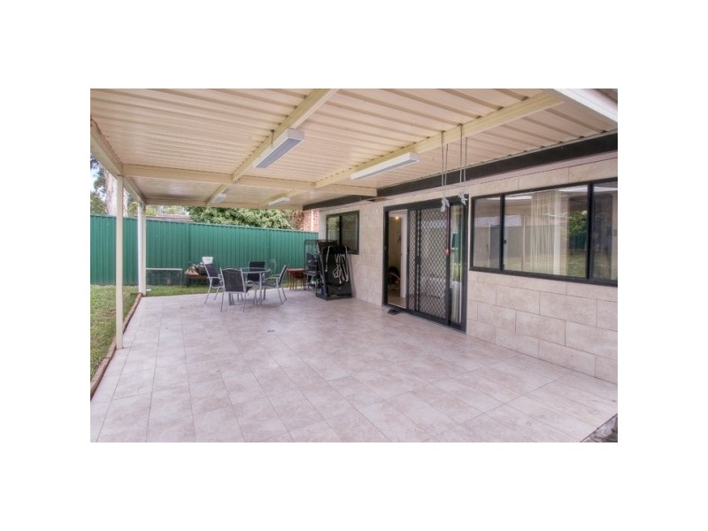 15 Wycombe Street, Doonside NSW 2767