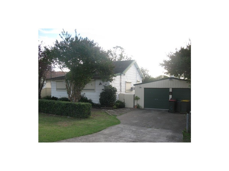 6 CRAWFORD ROAD, Doonside NSW 2767