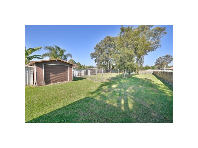 38 QUAKERS ROAD, Marayong NSW 2148