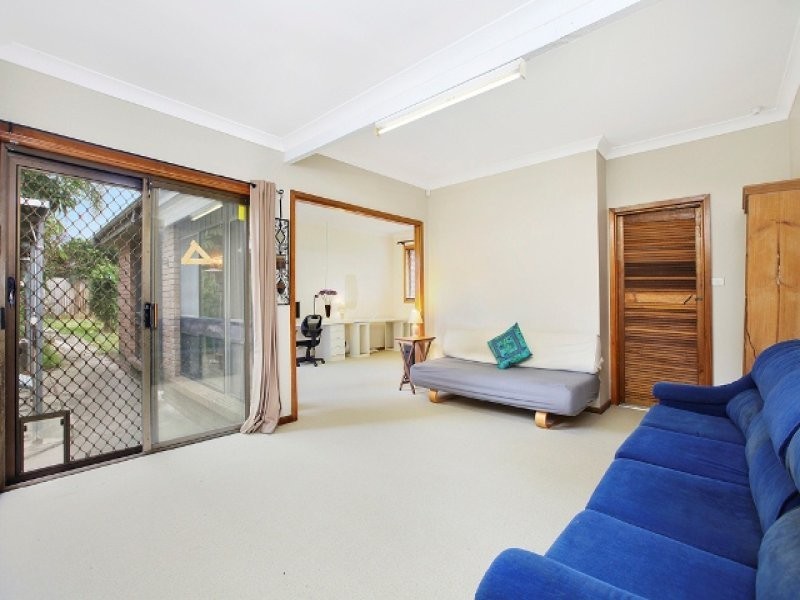 54 TARA ROAD, Blacktown NSW 2148