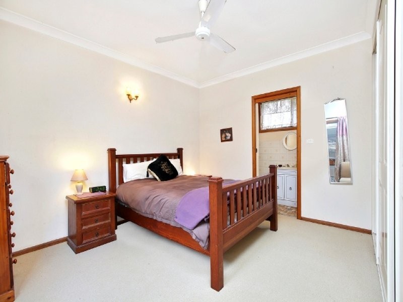 54 TARA ROAD, Blacktown NSW 2148