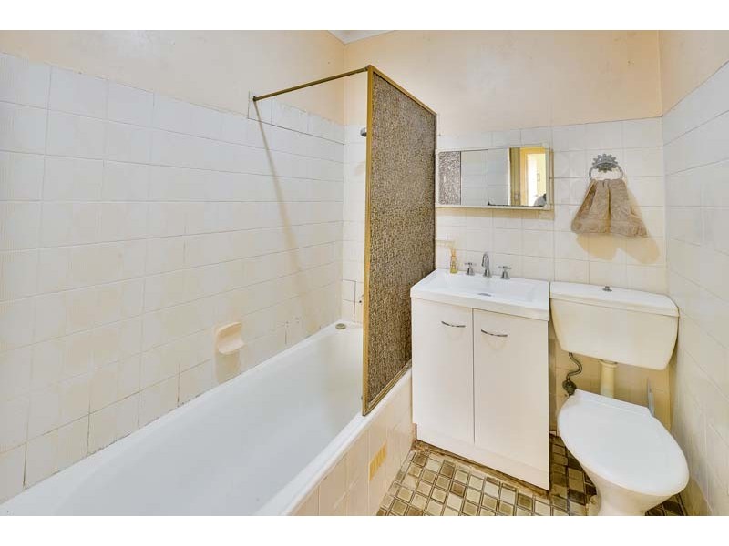 54 TARA ROAD, Blacktown NSW 2148