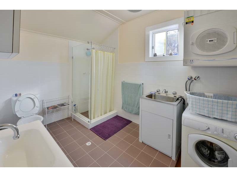 33 NEWHAVEN AVENUE, Blacktown NSW 2148