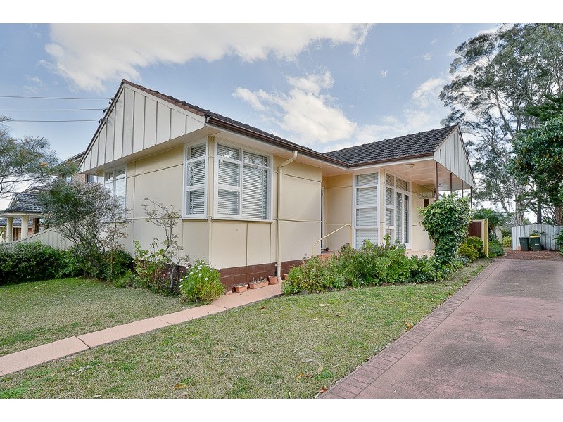 52 COBHAM STREET, Kings Park NSW 2148