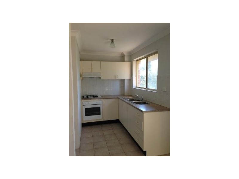 48/8-10 Fourth Ave, Blacktown NSW 2148