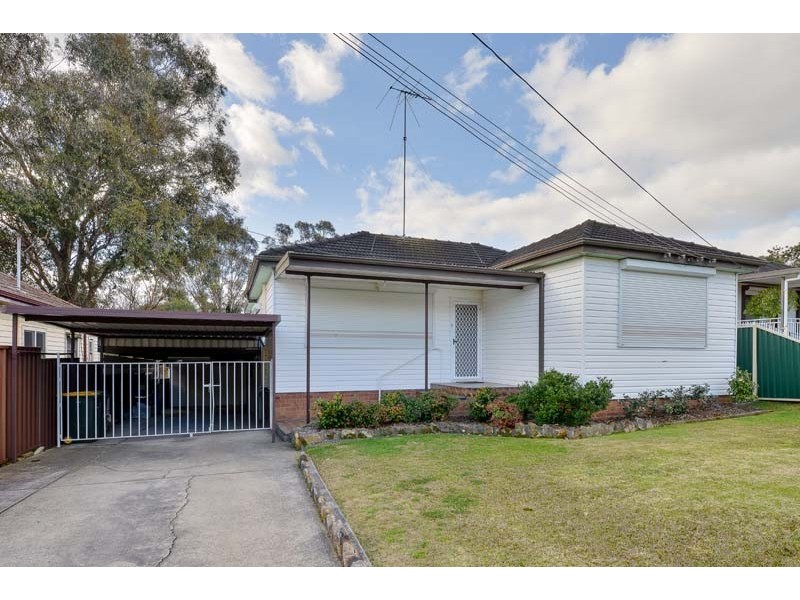 33 Newhaven Avenue, Blacktown NSW 2148