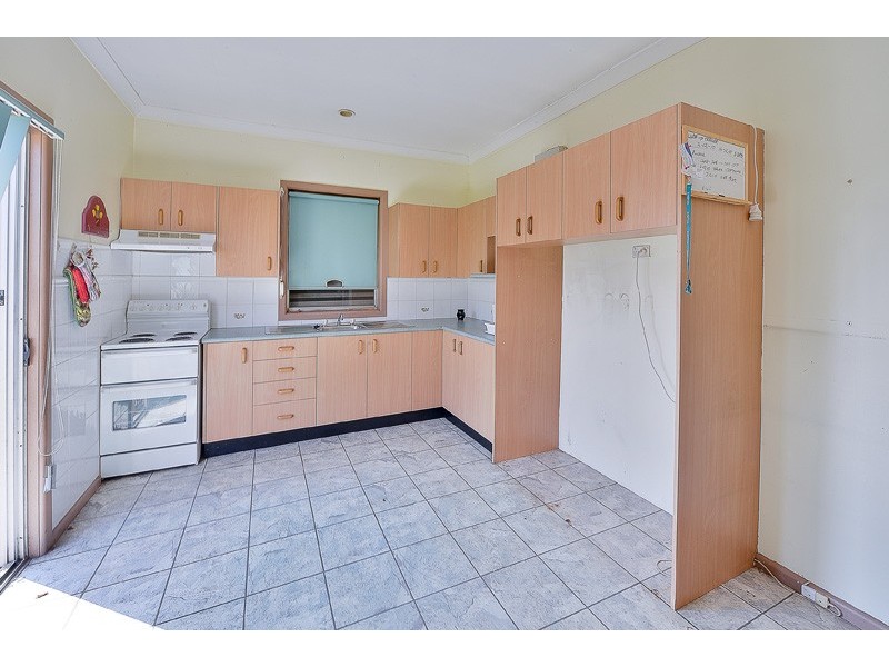6 CRAWFORD ROAD, Doonside NSW 2767