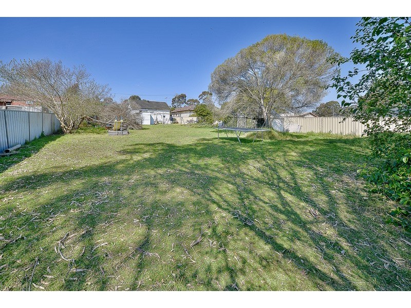 6 CRAWFORD ROAD, Doonside NSW 2767