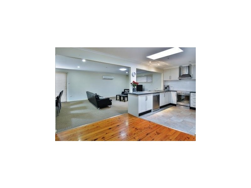 21a Kisdon Crescent, Prospect NSW 2148