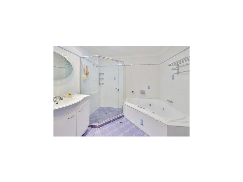 8 Dora Street, Blacktown NSW 2148